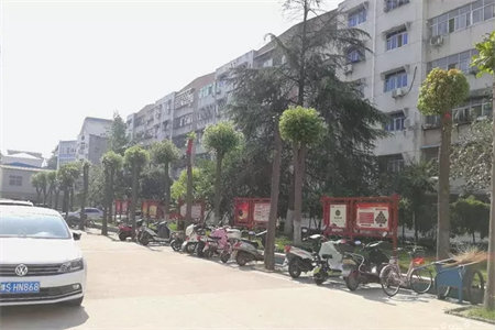 丽水嘉苑3室2厅2卫134m2精装带大储藏室证满两年